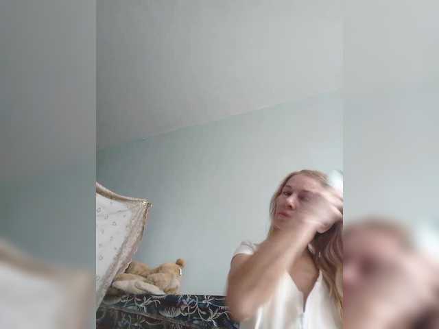 victoria71's BongaCams show and profile