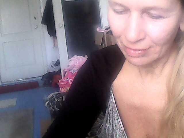 victoria71's BongaCams show and profile