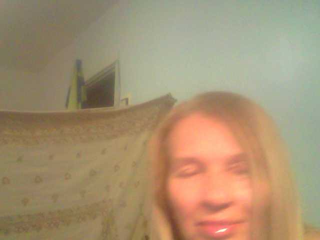 victoria71's BongaCams show and profile