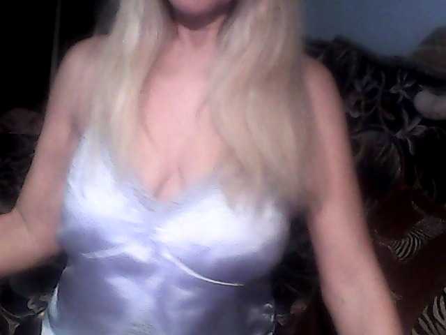 victoria71's BongaCams show and profile