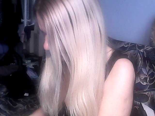 victoria71's BongaCams show and profile