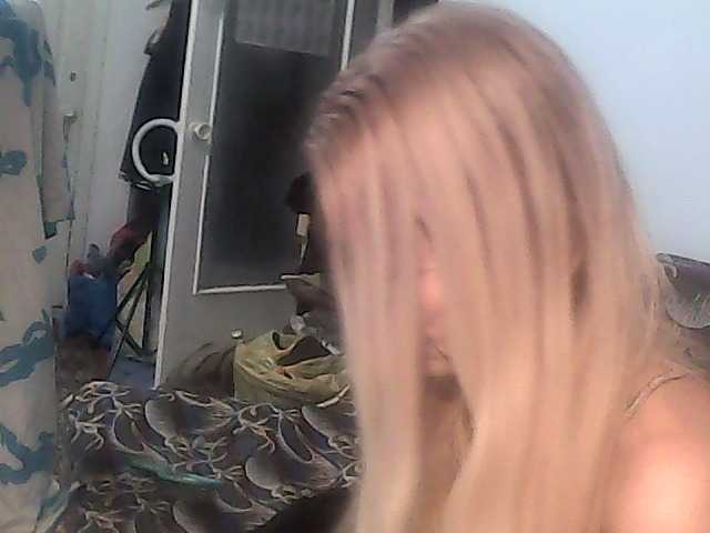 victoria71's BongaCams show and profile