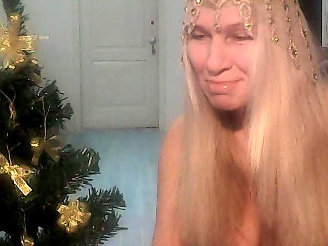 victoria71's BongaCams show and profile