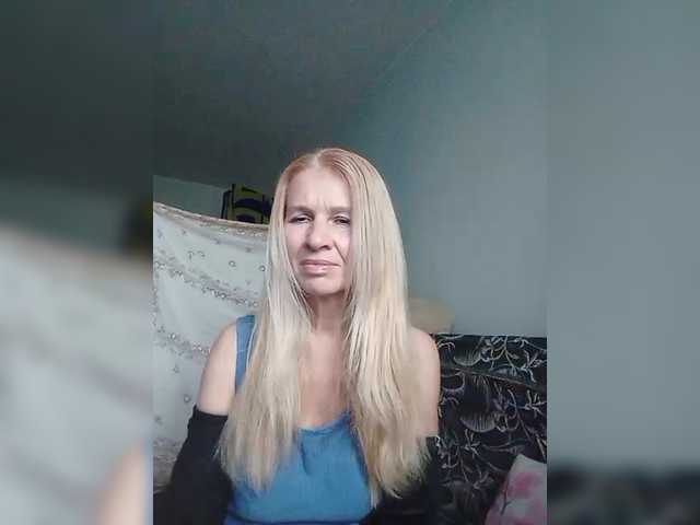 victoria71's BongaCams show and profile