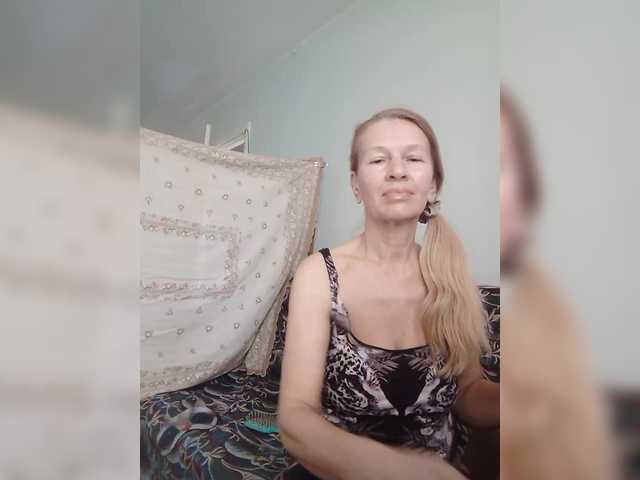 victoria71's BongaCams show and profile