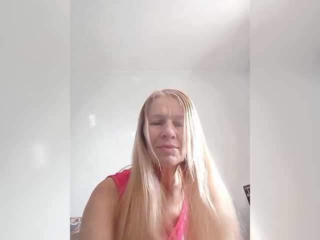 victoria71's BongaCams show and profile