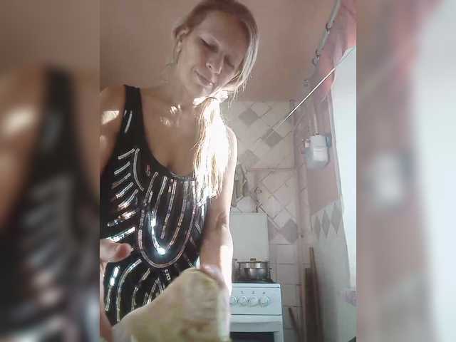 victoria71's BongaCams show and profile