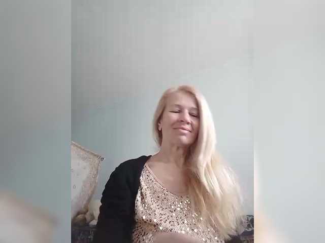 victoria71's BongaCams show and profile