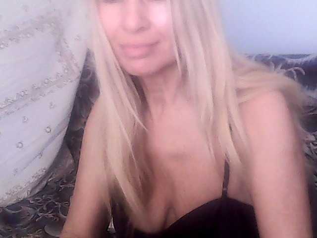 victoria71's BongaCams show and profile