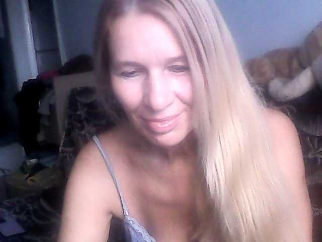 victoria71's BongaCams show and profile