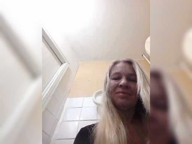 victoria71's BongaCams show and profile