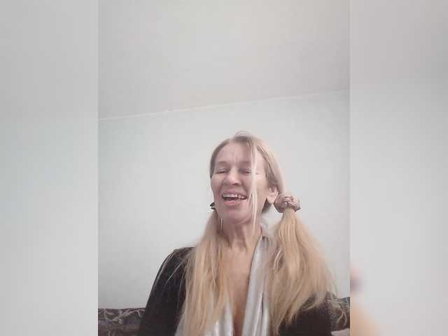 victoria71's BongaCams show and profile