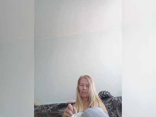 victoria71's BongaCams show and profile