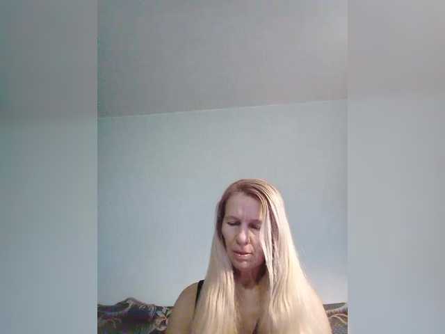 victoria71's BongaCams show and profile