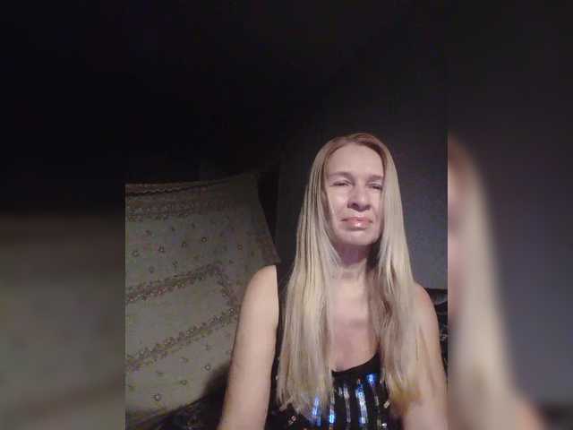 victoria71's BongaCams show and profile