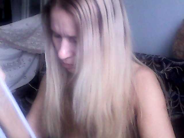 victoria71's BongaCams show and profile