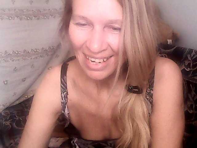 le modèle Victoria-sexi est en webcam porno dans un show sur le site bongacams, il possède les tags suivants: White/Caucasian,Blonde,Shaved