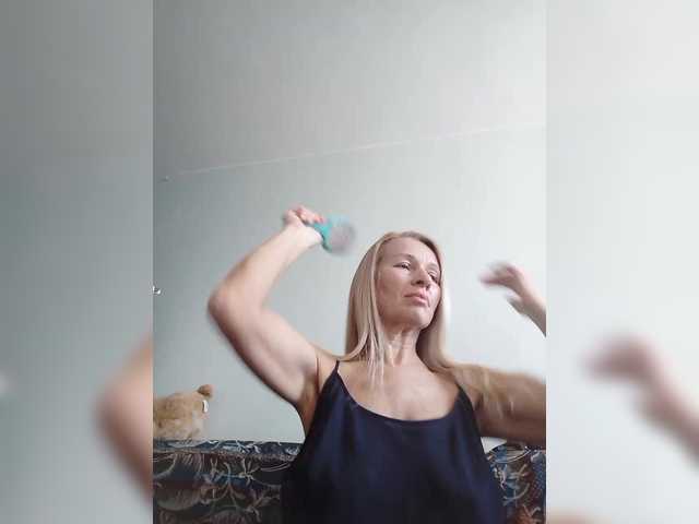 victoria71's BongaCams show and profile