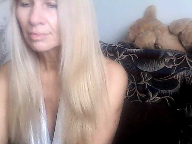 victoria71's BongaCams show and profile