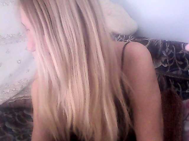 victoria71's BongaCams show and profile