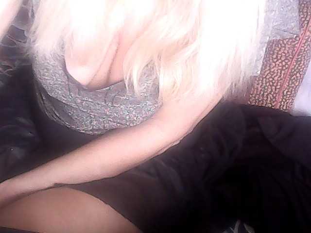 victoria71's BongaCams show and profile