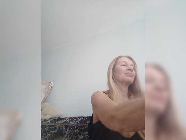 victoria71's BongaCams show and profile