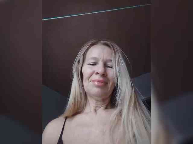 victoria71 Live Webcam on BongaCams