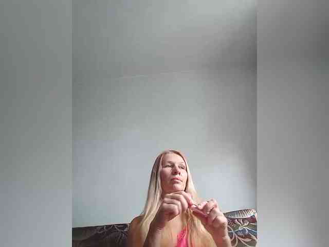 victoria71 Live Webcam on BongaCams