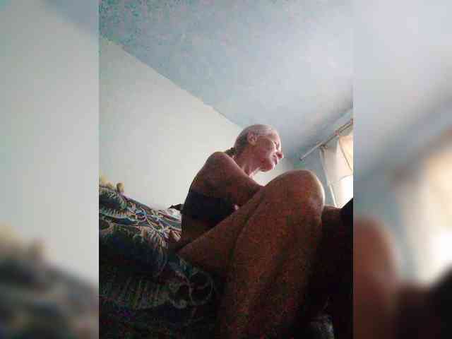 victoria71 Live Webcam on BongaCams