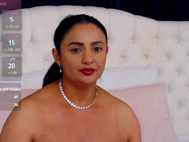 ScarletBarnes webcam