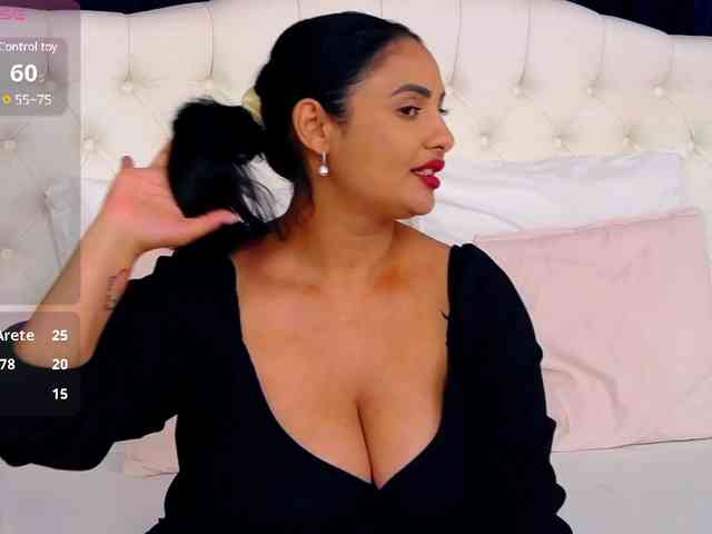 ScarletBarnes webcam