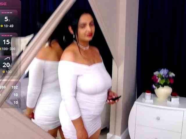 ScarletBarnes webcam
