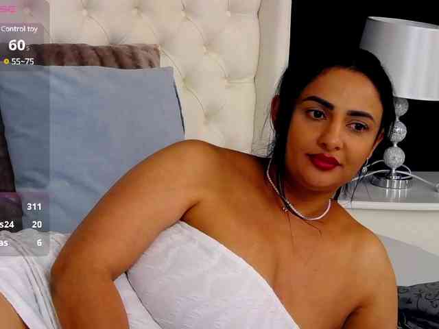 ScarletBarnes webcam