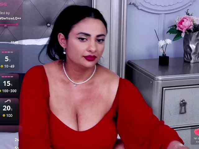 ScarletBarnes webcam