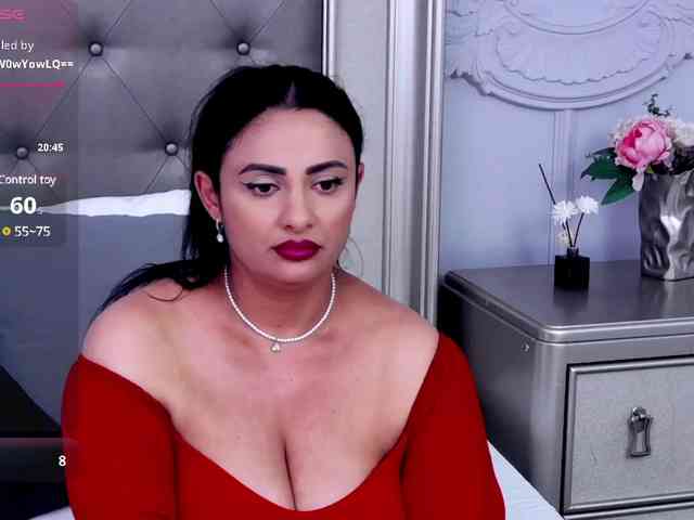 ScarletBarnes webcam