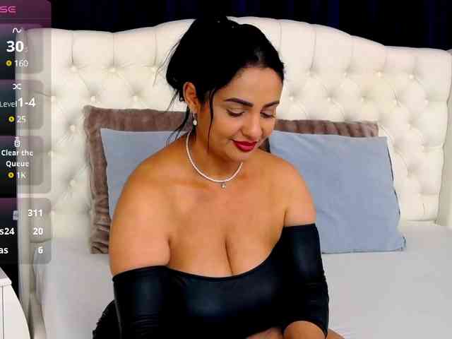ScarletBarnes webcam