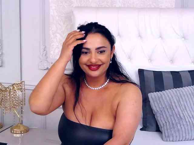 ScarletBarnes webcam