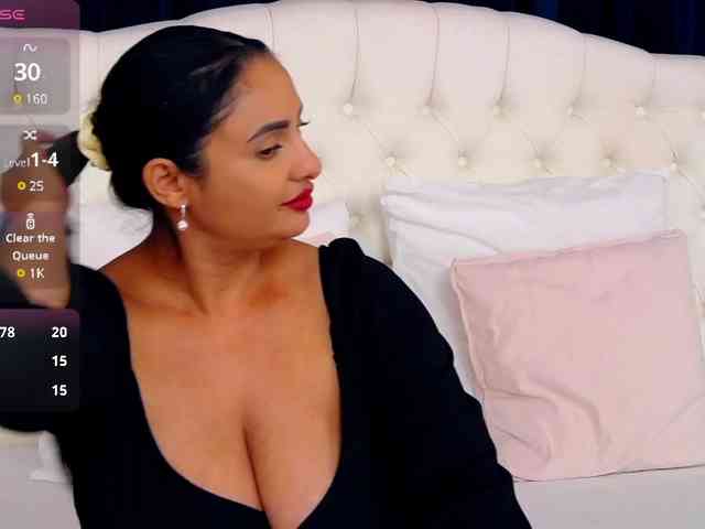 ScarletBarnes webcam
