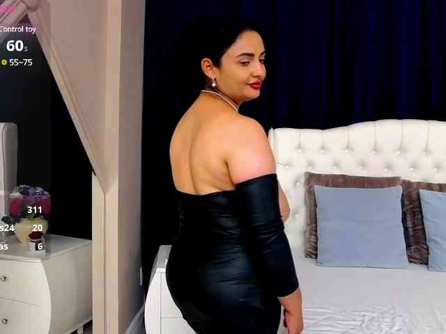 ScarletBarnes webcam