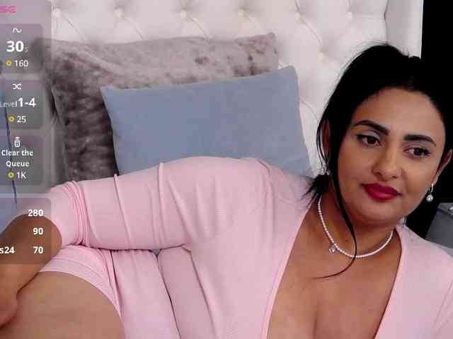 ScarletBarnes webcam