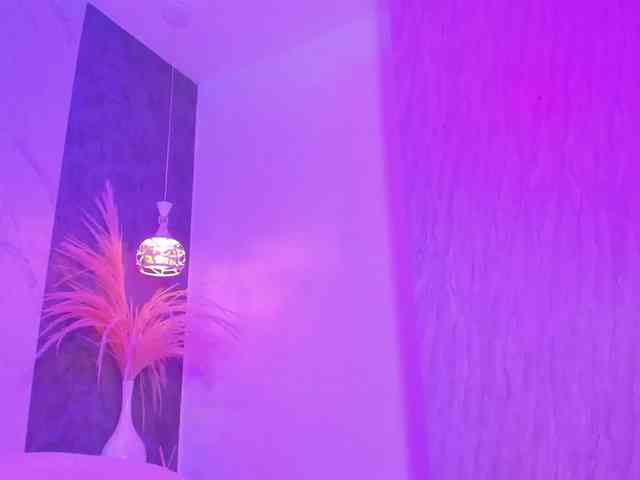 LanaaMatthews webcam