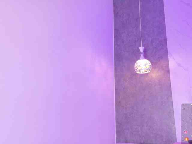 LanaaMatthews webcam