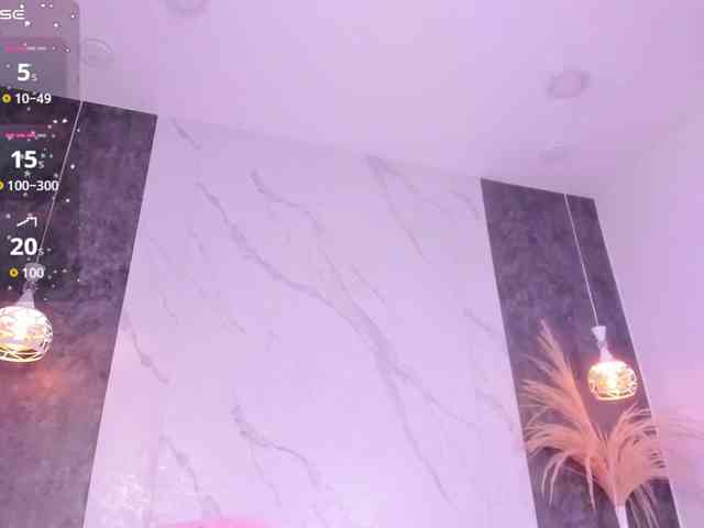 LanaaMatthews webcam