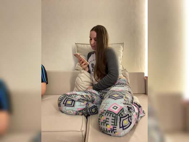  Annafirepussy chat room