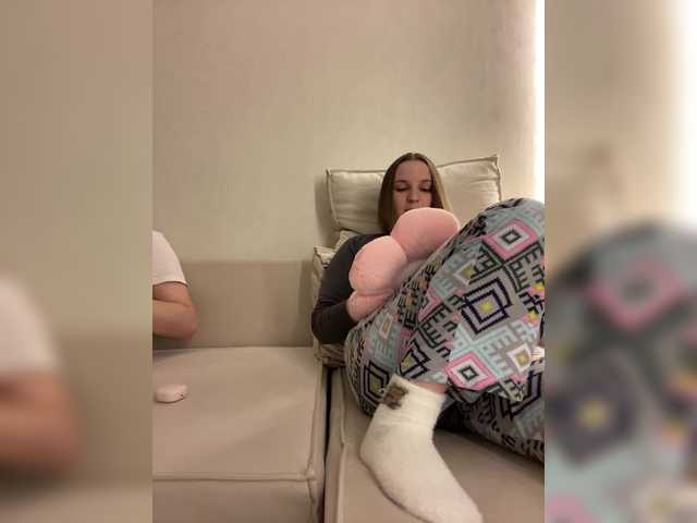 Annafirepussy's BongaCams show and profile