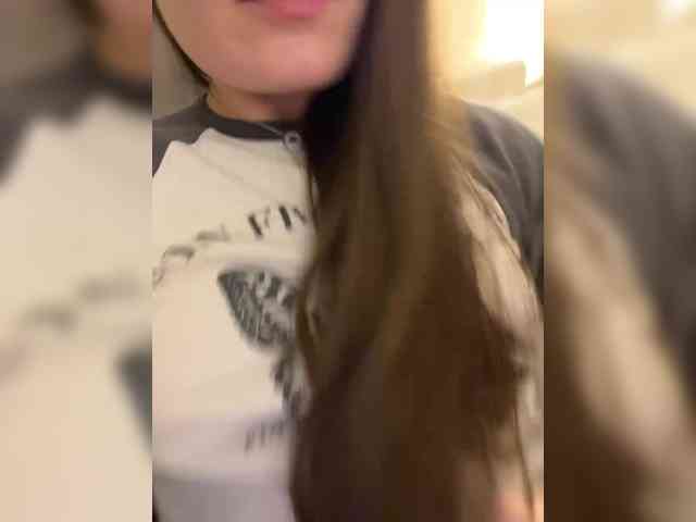 Annafirepussy webcam