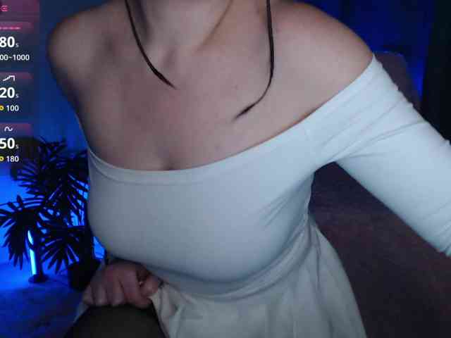 Zeeeme Live Webcam on BongaCams