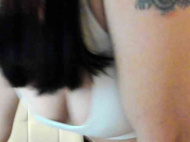 BellaMcQueen Live Webcam on BongaCams BellaMcQueen Live Webcam on BongaCams