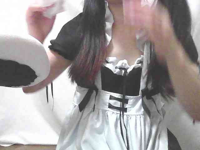 yourmaid webcam