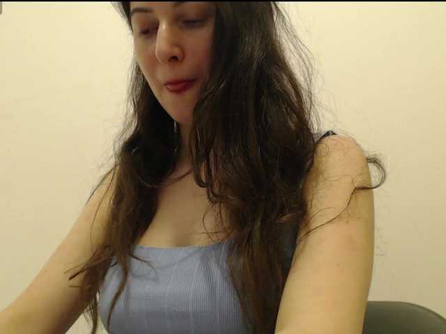 Hot-lina's BongaCams show and profile